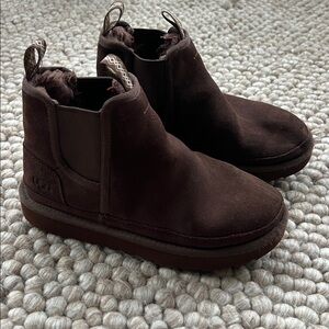 UGG Kids Boots in Dark Brown